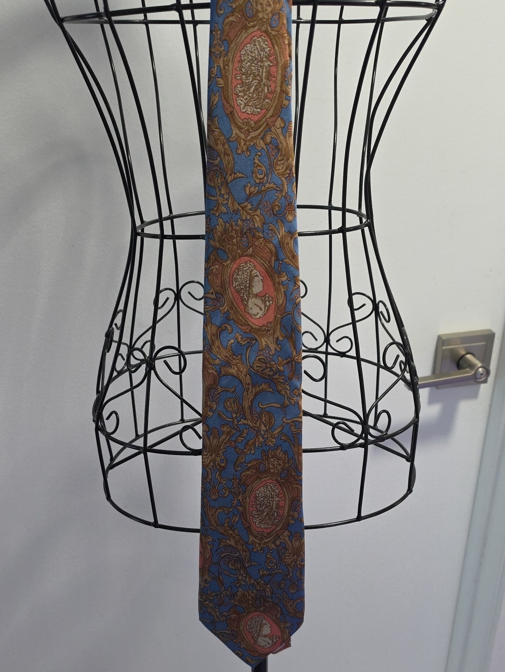 Classic Gres Paris Blue and Brown Medallion Men's Tie